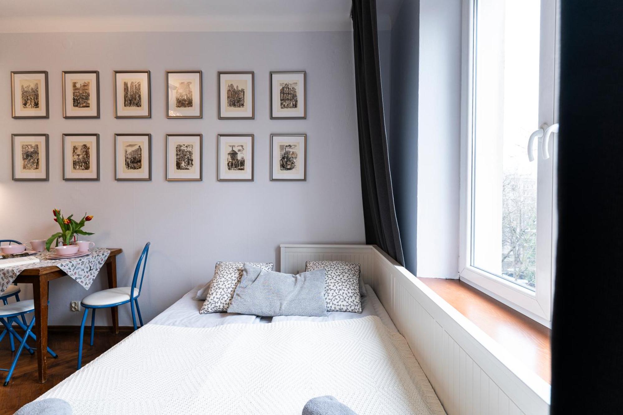 Cozy Old Town Studio Краків Екстер'єр фото